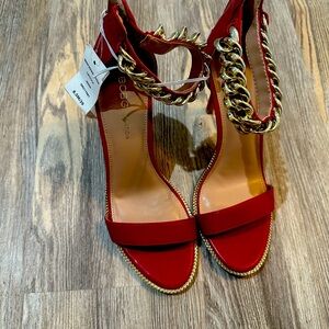 Stunning BCBG Heels 🔥🔥